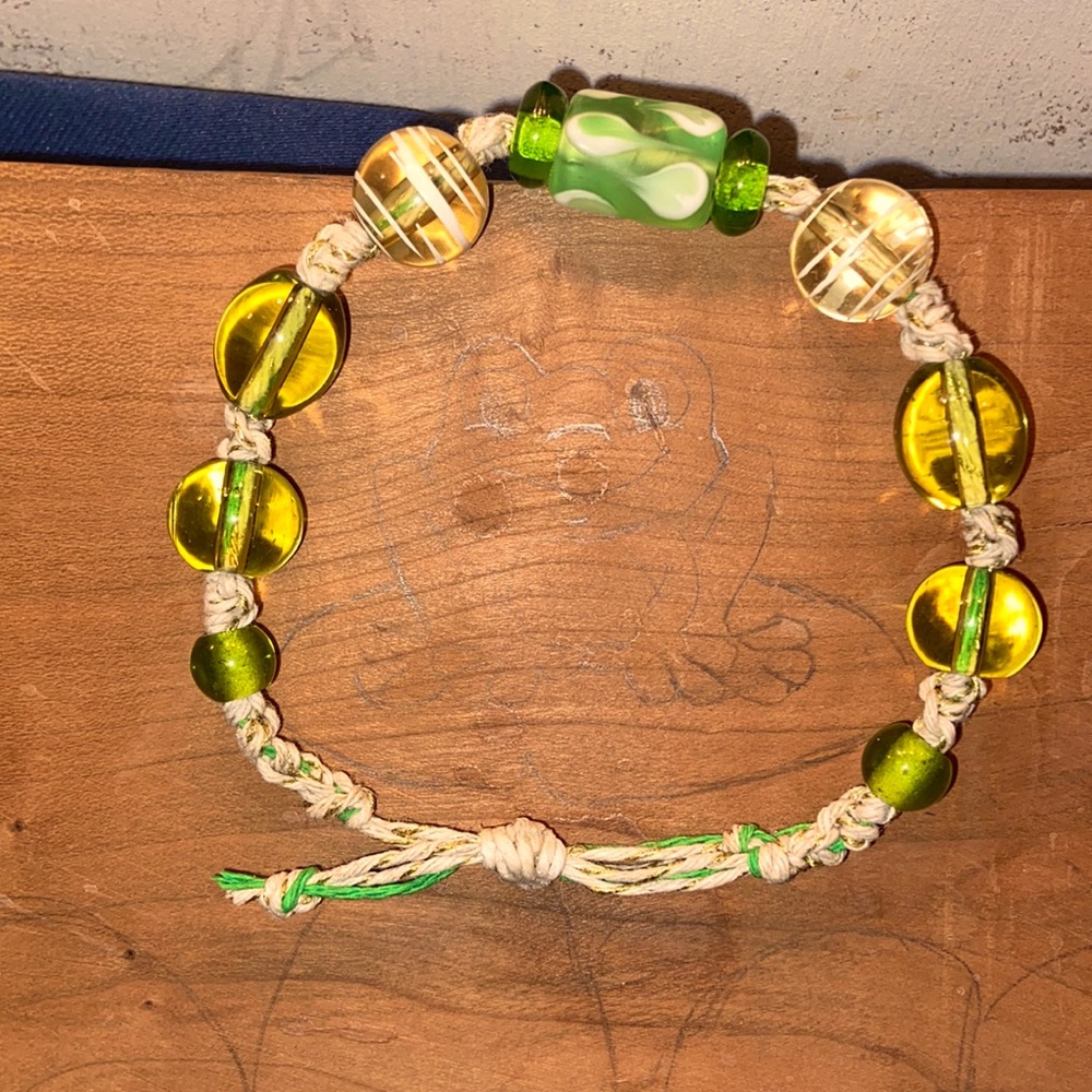 Hemp braided with glass beads